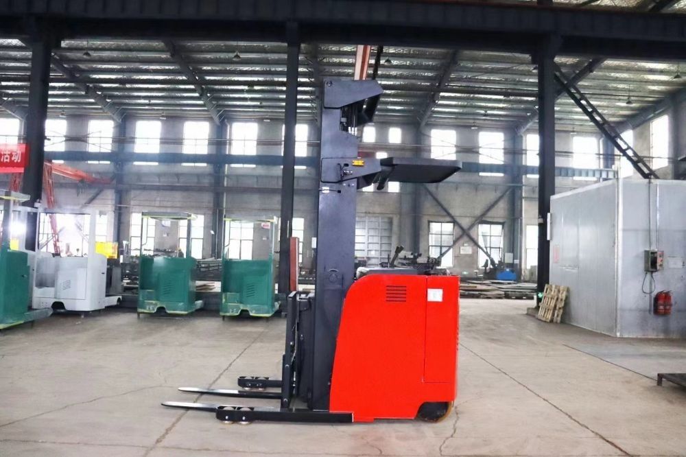 Single Scissor Double Deep Reach Truck Narrow Channel 1500 KG